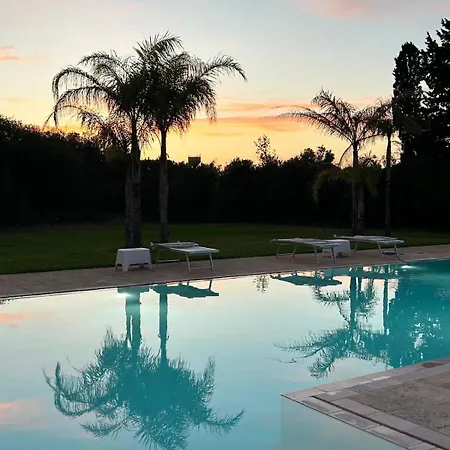 Villa Luna Con Piscina Borgagne