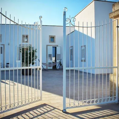 Villa Luna Con Piscina Borgagne