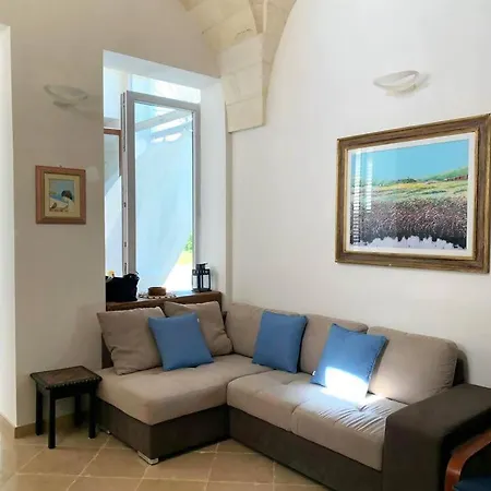 Villa Luna Con Piscina Borgagne